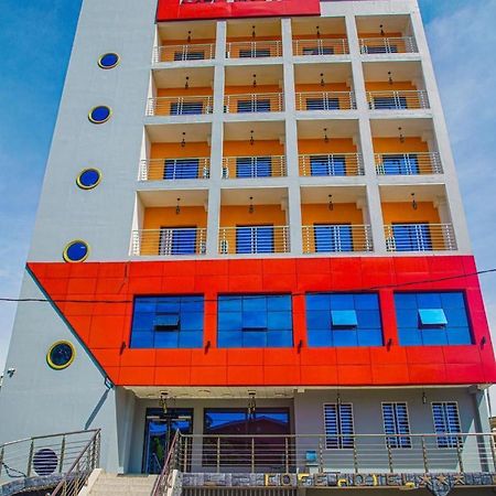 Cofe Hotel Yaoundé Exteriér fotografie