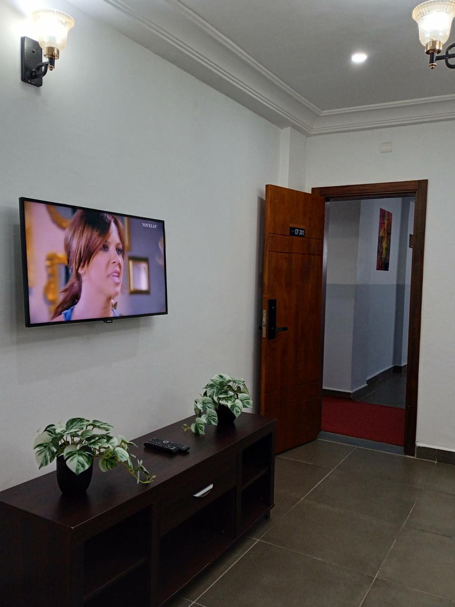 Cofe Hotel Yaoundé Exteriér fotografie