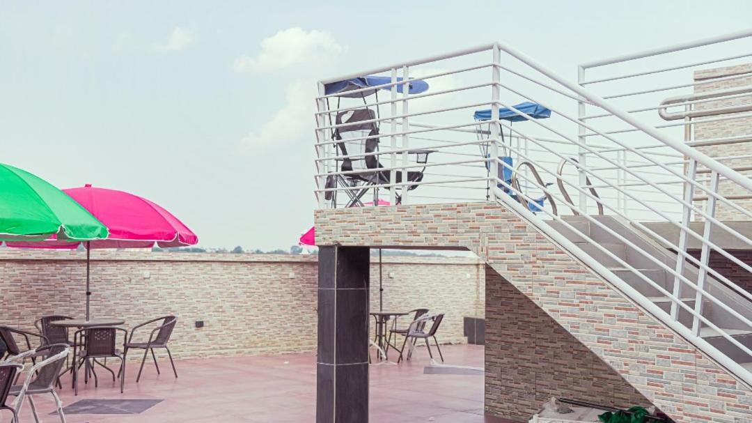 Cofe Hotel Yaoundé Exteriér fotografie