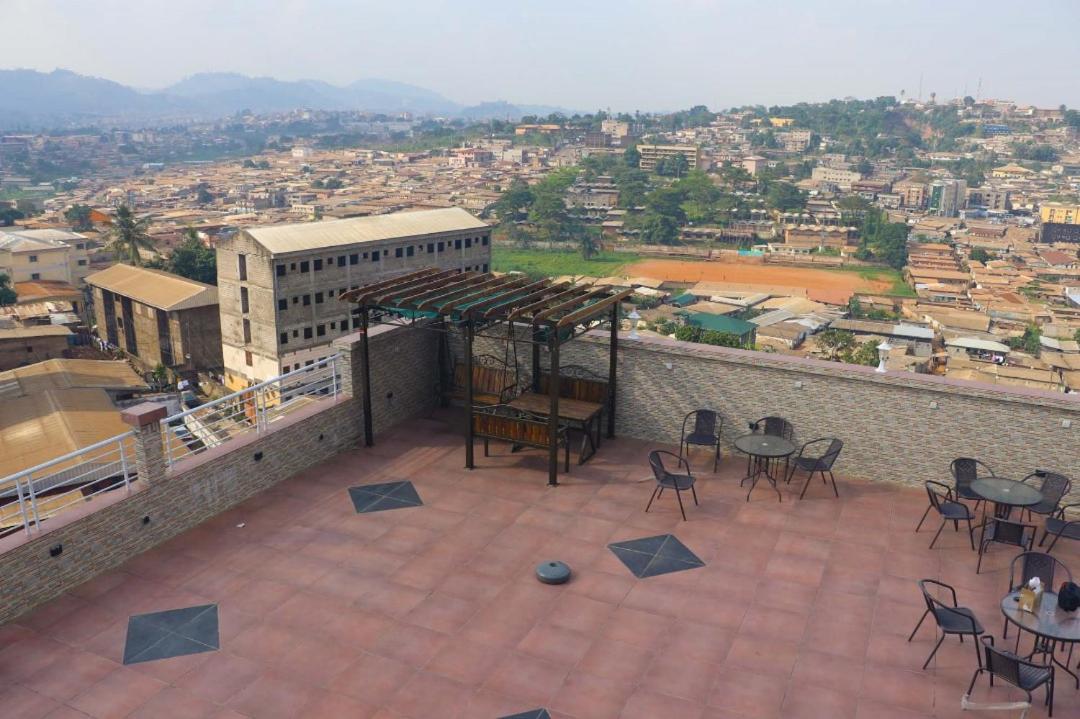 Cofe Hotel Yaoundé Exteriér fotografie