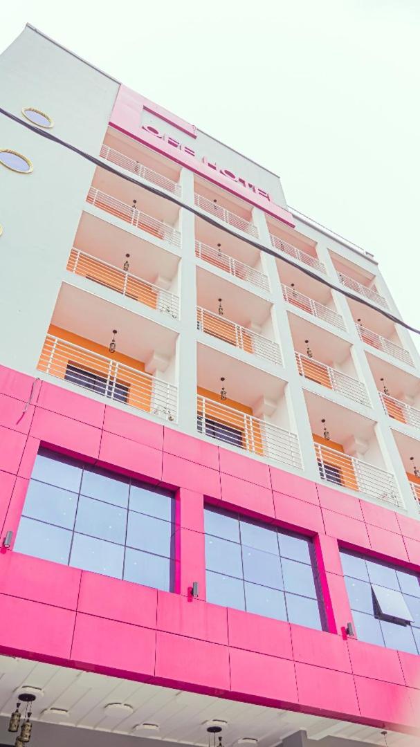 Cofe Hotel Yaoundé Exteriér fotografie